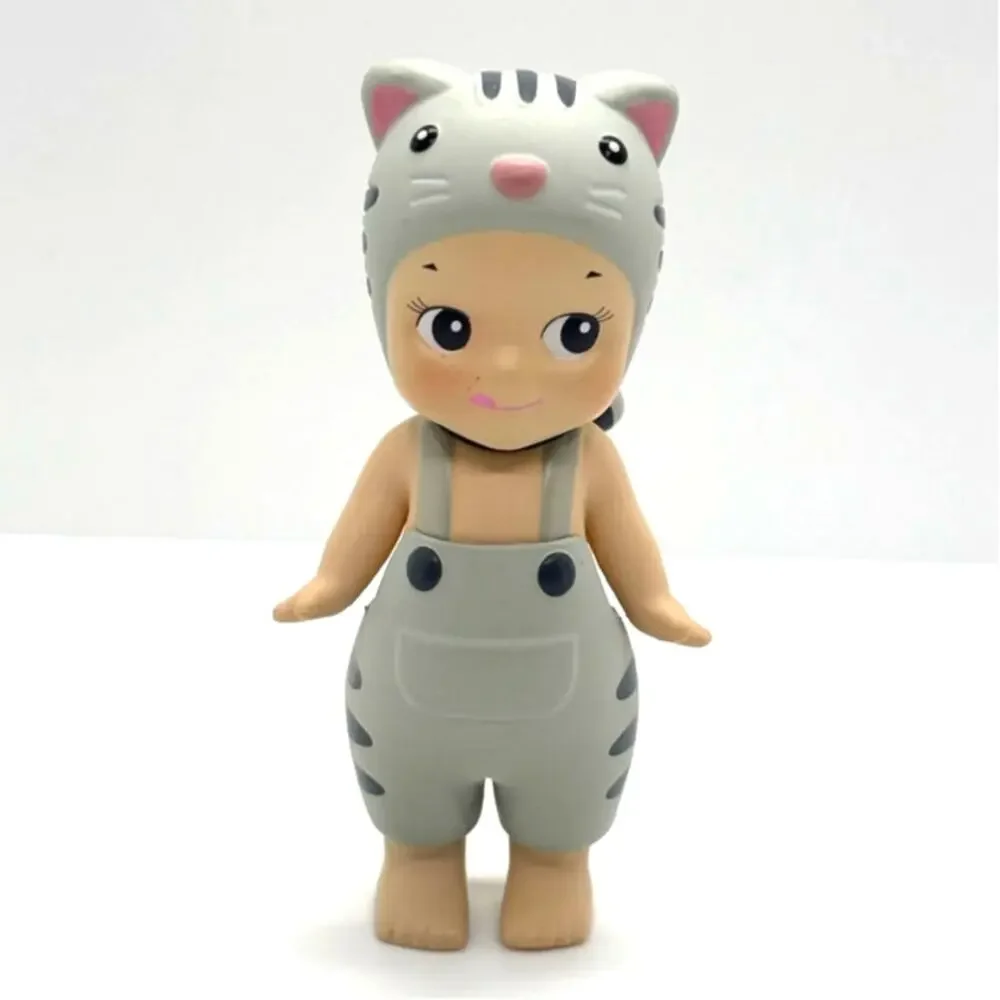 New Unbranded Kewpie/Angel Collectible Mini Figure as Silver Tabby Cat, Open Bx